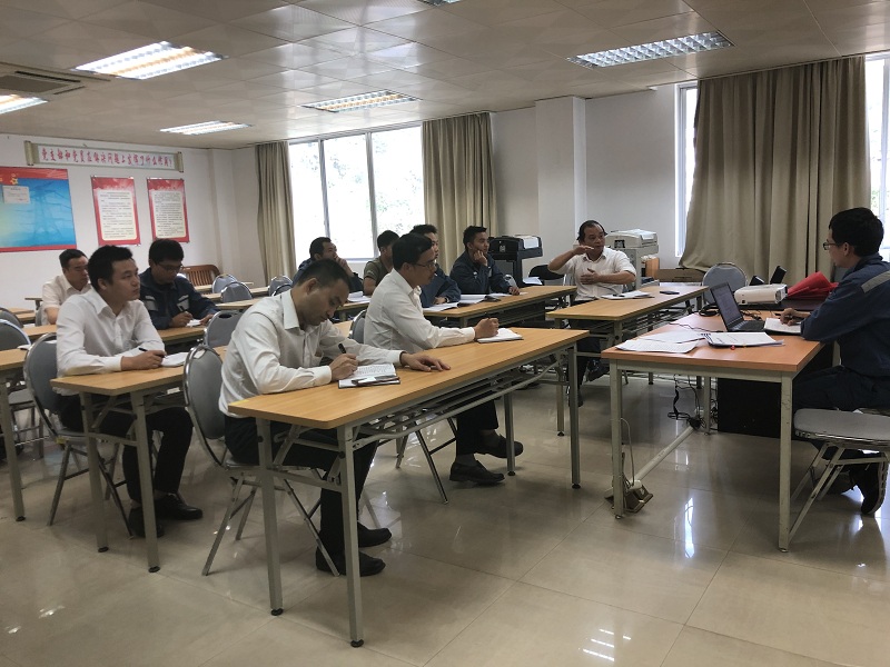 南網超高壓梧州局電機廠參加檢修工前會活動