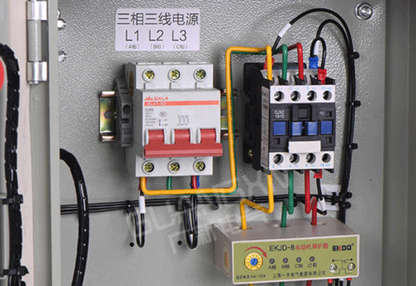 西瑪三相鼠籠式異步西JR電機瑪電機的缺相保護方法。(圖1) 西瑪三相鼠籠式異步西JR電機瑪電機的缺相保護方法。